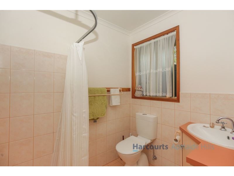 10 Young Court, Mount Barker SA 5251