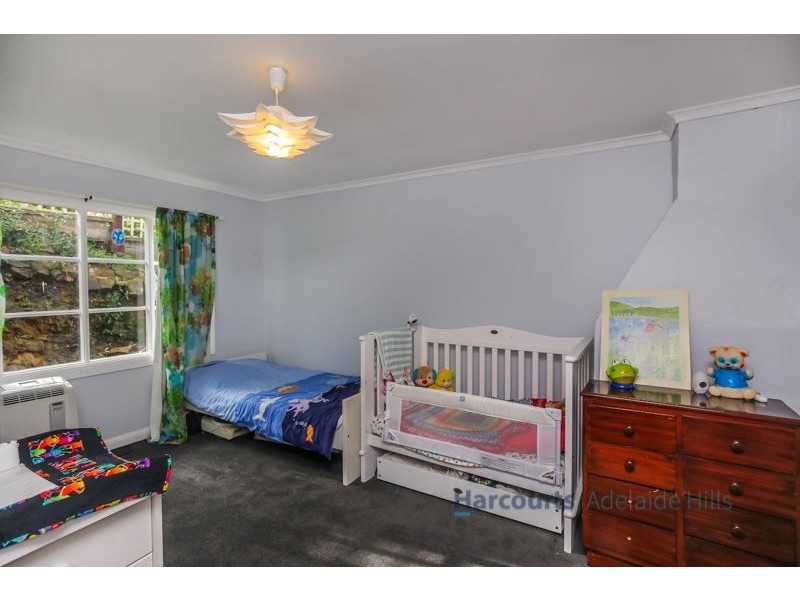 90 Osterley Avenue, Bridgewater SA 5155