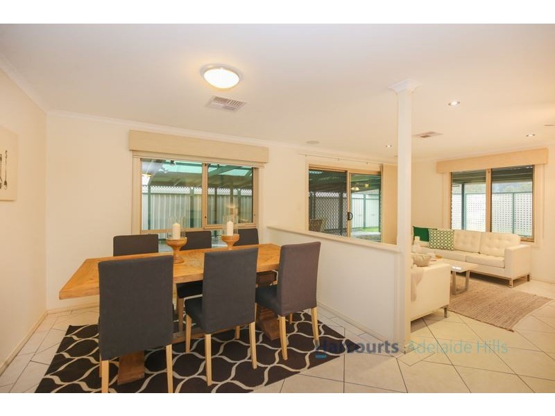 14 Stonybrook Grove, Mount Barker SA 5251