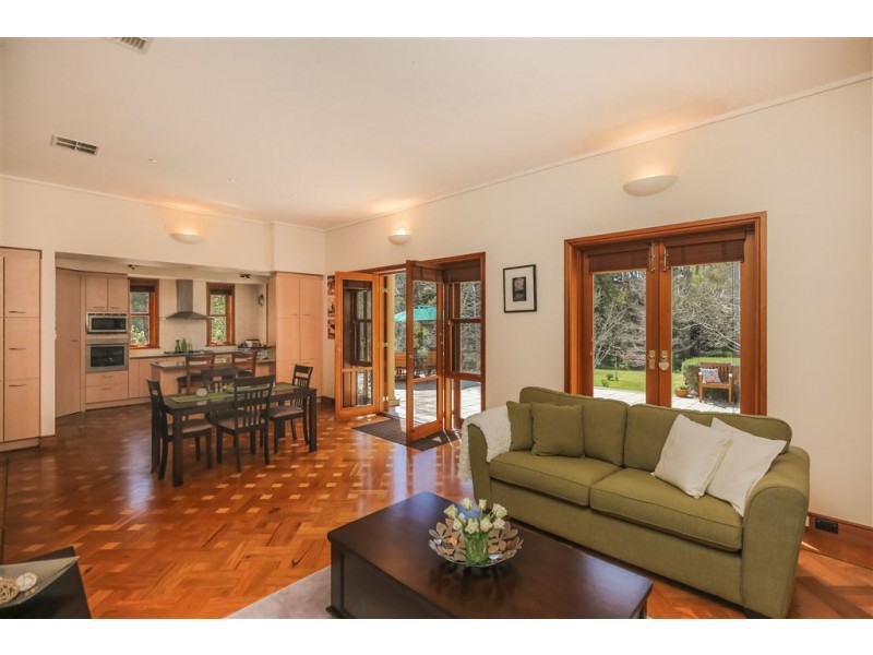 17 Kanyaka Road, Aldgate SA 5154