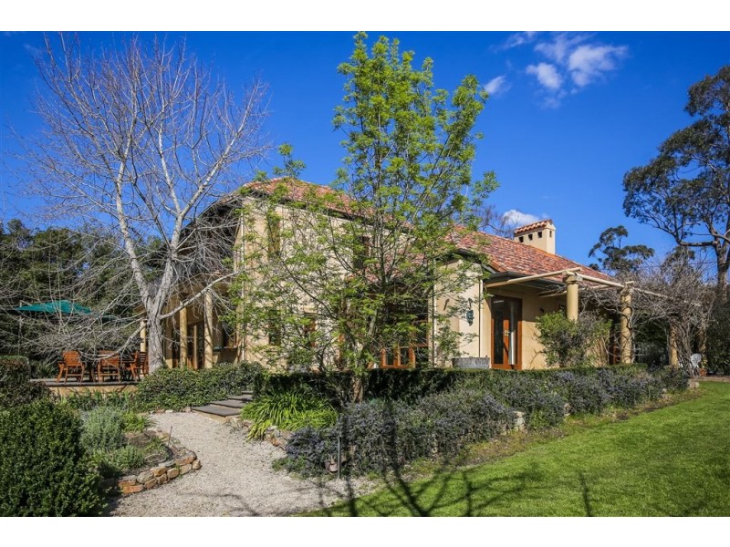 17 Kanyaka Road, Aldgate SA 5154