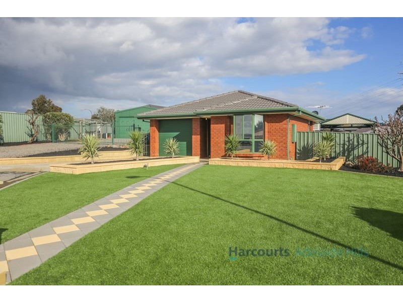 10 Cormorant Court, Mount Barker SA 5251