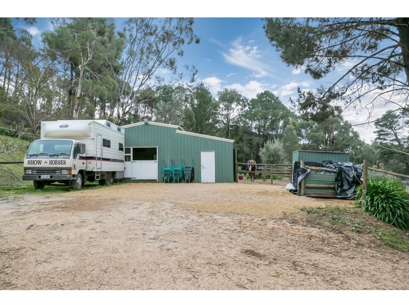 117 Cave Avenue, Bridgewater SA 5155