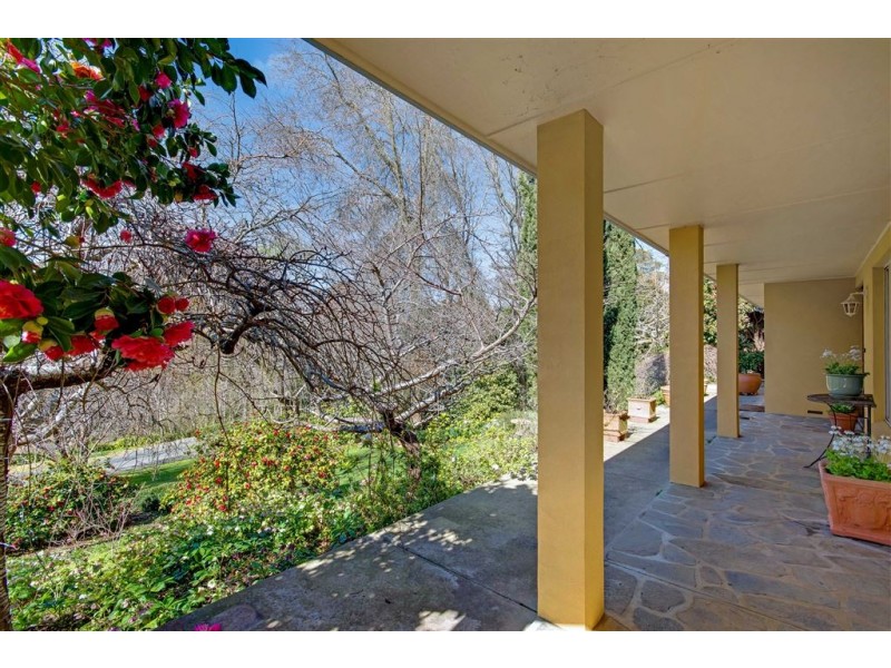 4 Schocroft Avenue, Crafers SA 5152