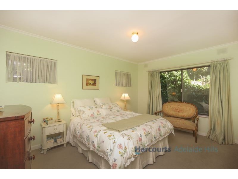 4 Schocroft Avenue, Crafers SA 5152