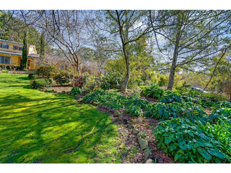 4 Schocroft Avenue, Crafers SA 5152