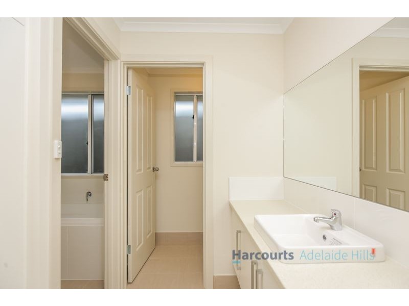 2 Kirtlington Court, Mount Barker SA 5251