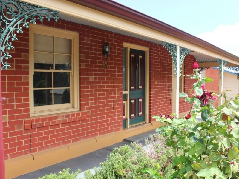 24 John Street, Woodside SA 5244