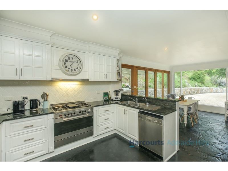 820 Lobethal Road, Basket Range SA 5138