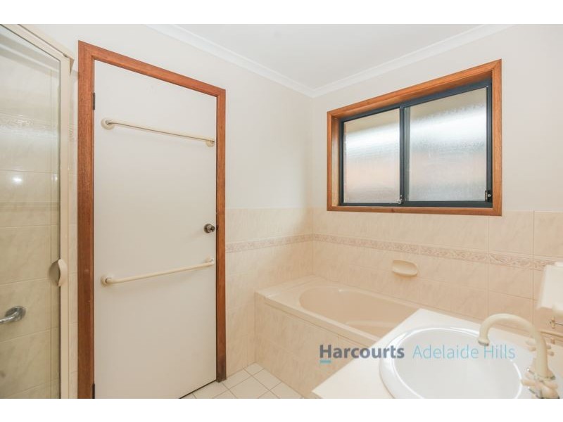 32A Fletcher Rd, Mount Barker SA 5251