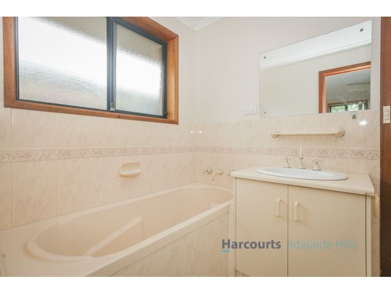 32A Fletcher Rd, Mount Barker SA 5251