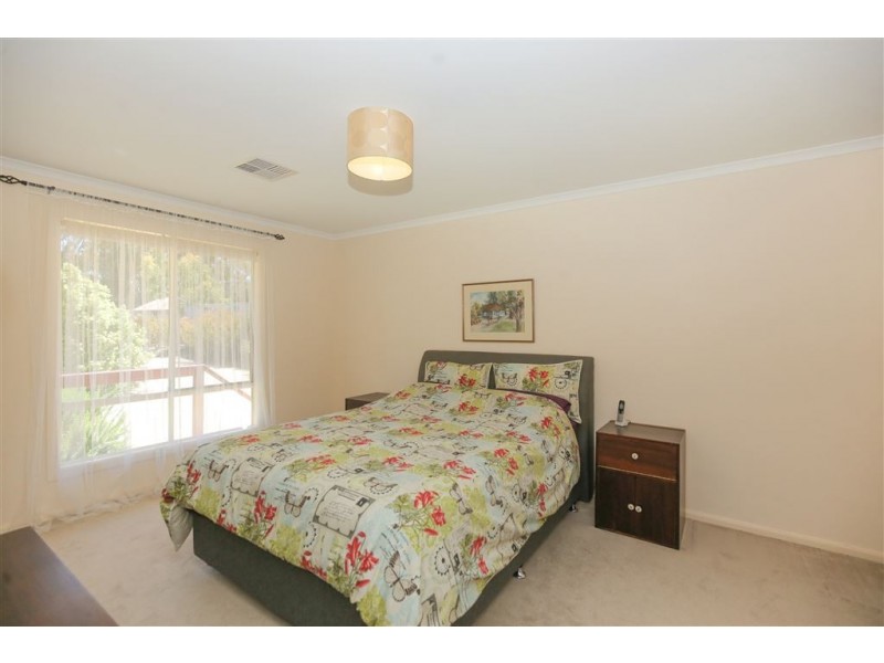 17 Kingrose Street, Macclesfield SA 5153