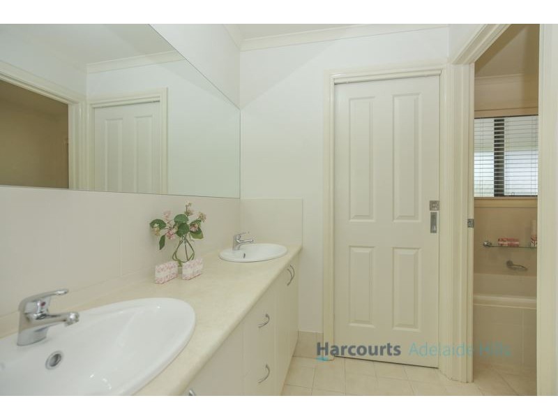 19 Thornbill Drive, Mount Barker SA 5251