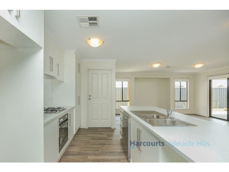 5 Wycombe Drive, Mount Barker SA 5251