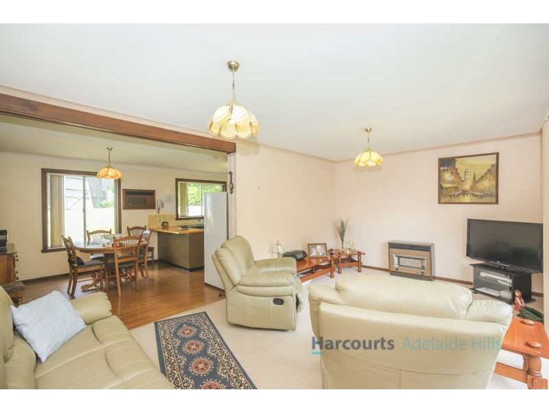 13 Johnston Street, Stirling SA 5152