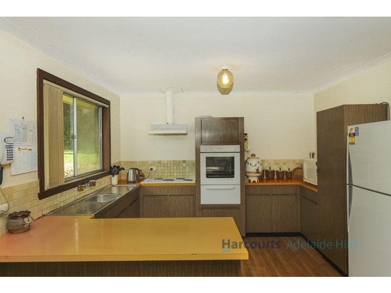 13 Johnston Street, Stirling SA 5152