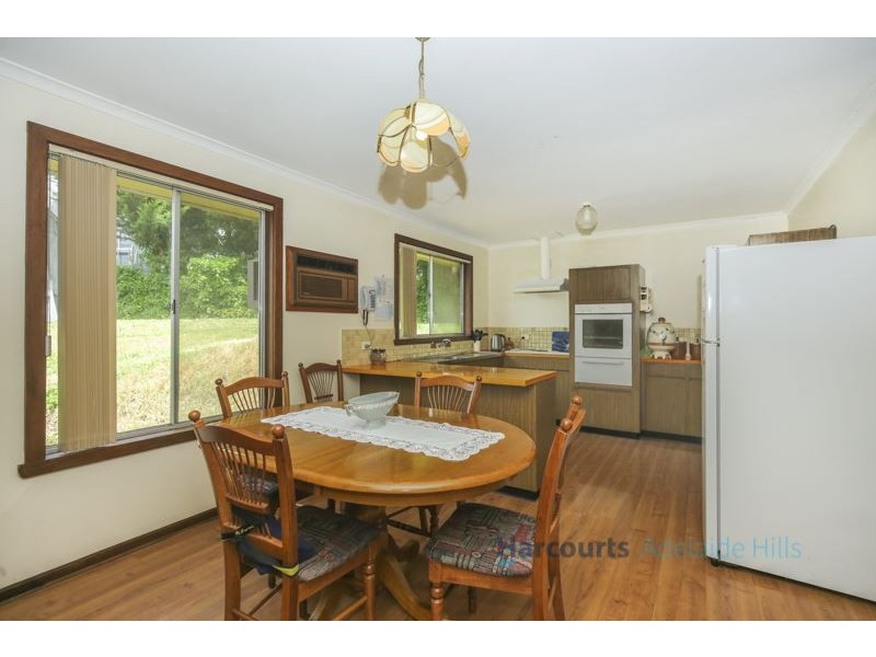 13 Johnston Street, Stirling SA 5152