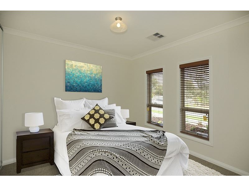 9 Fiora Court, Littlehampton SA 5250