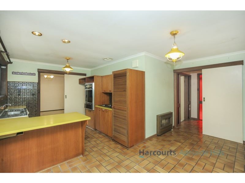 38 Cave Ave, Bridgewater SA 5155