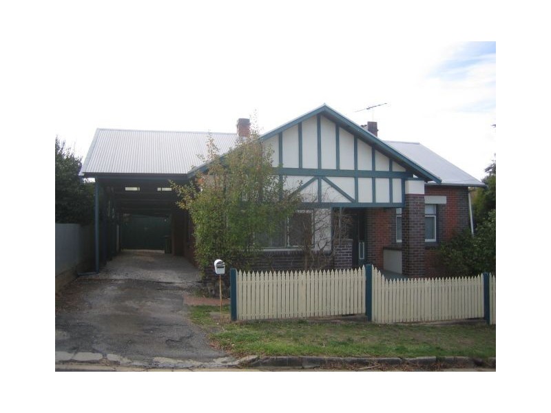 8 Cherington Street, Mount Barker SA 5251