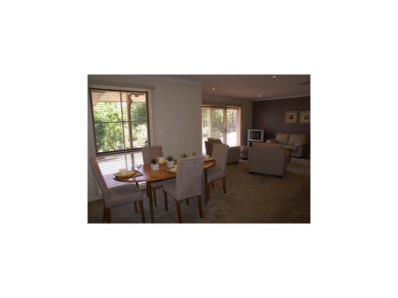 18 Pike Street, Oakbank SA 5243