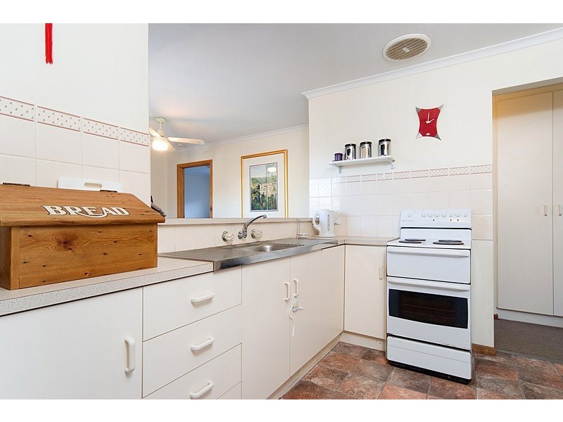 9 Dutch Close, Mount Barker SA 5251