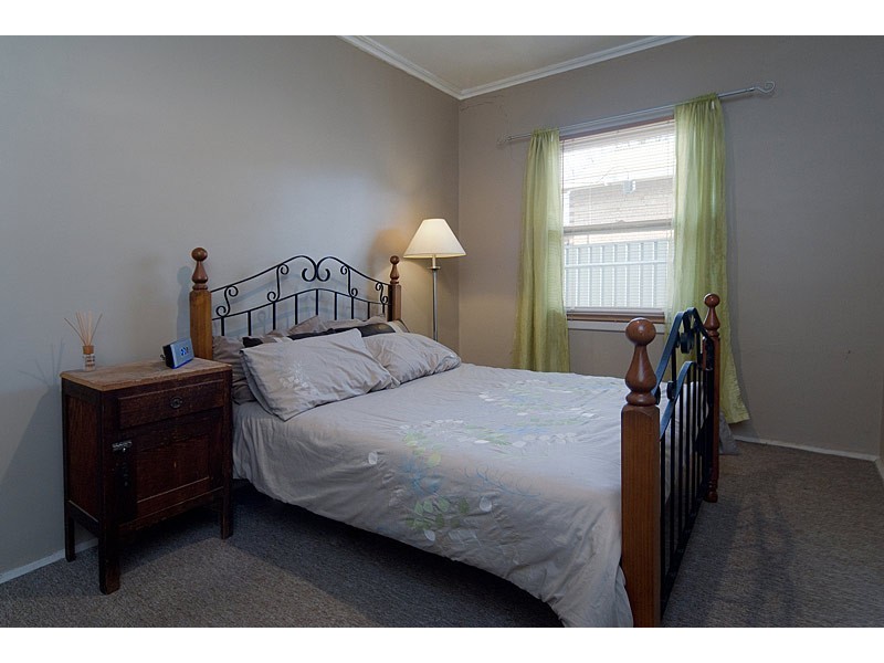 4 Maldon St, Mount Barker SA 5251