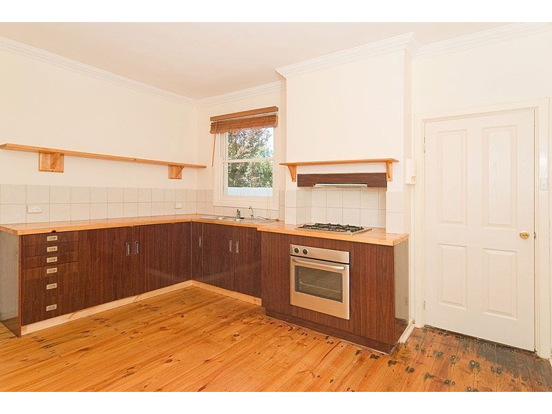8 Jubilee Cres, Mount Barker SA 5251