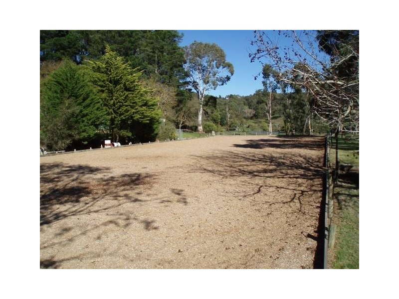 3 Nara Road, Stirling SA 5152