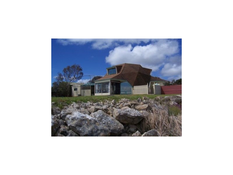 31 Hyde Avenue, Meningie SA 5264