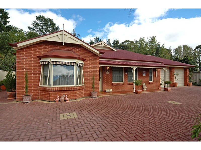 8 Kristen Court, Coromandel Valley SA 5051