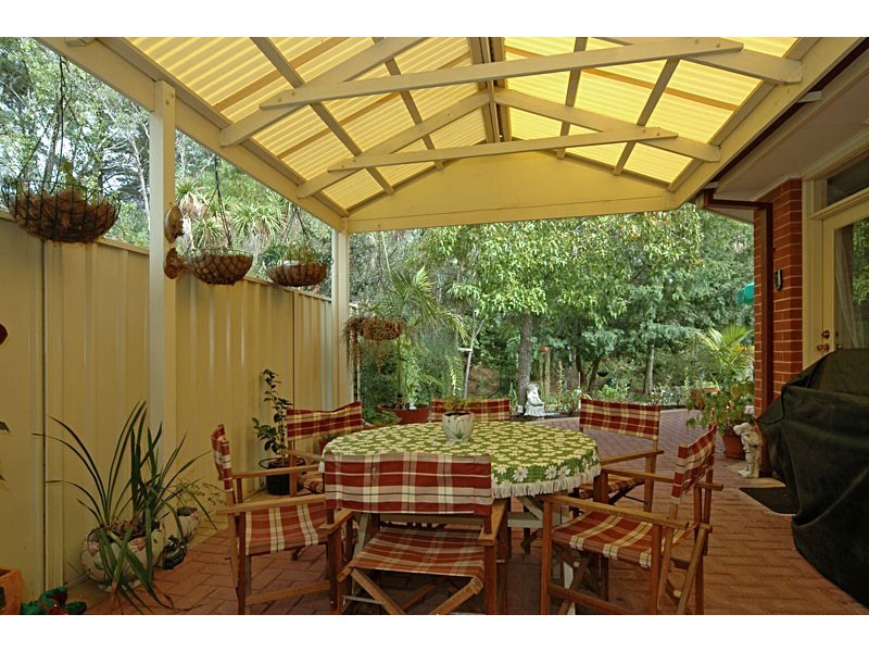 8 Kristen Court, Coromandel Valley SA 5051