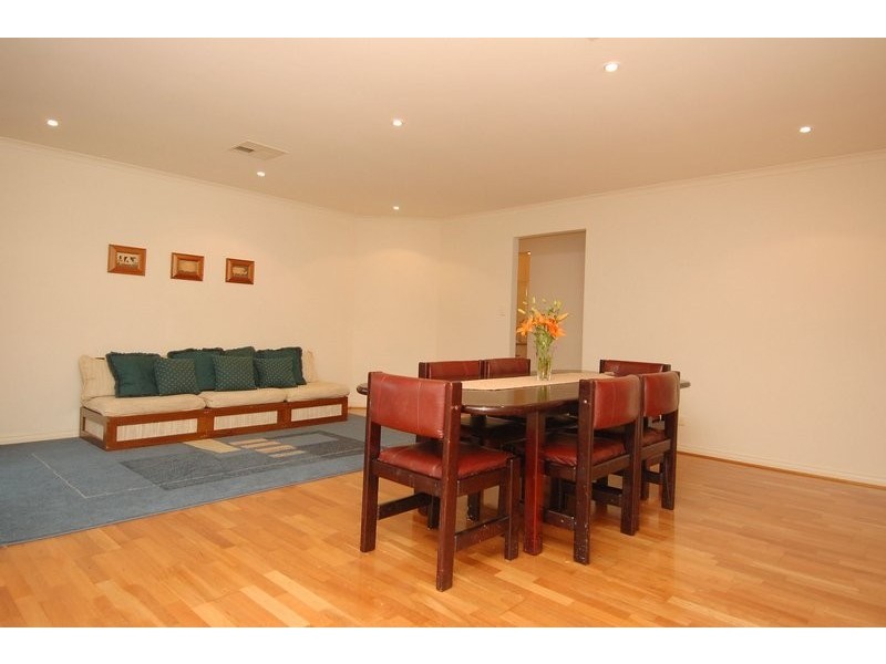 39 Lord Howe Avenue, Hillcrest SA 5086