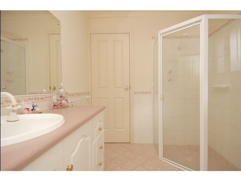 39 Lord Howe Avenue, Hillcrest SA 5086