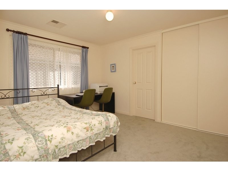 39 Lord Howe Avenue, Hillcrest SA 5086