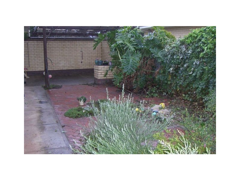 62 Ann Street (CNR Hart St), Campbelltown SA 5074