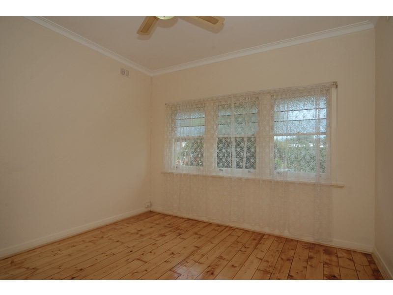 12 Goodall Avenue, Croydon Park SA 5008