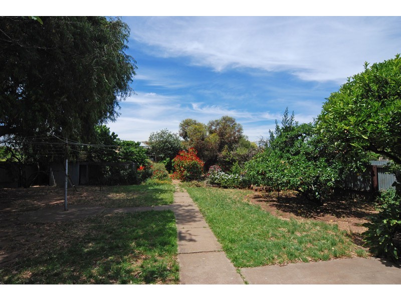 12 Goodall Avenue, Croydon Park SA 5008