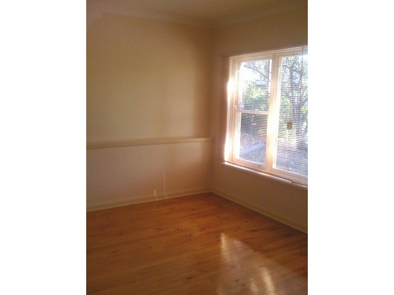 25 Willow Crescent, Campbelltown SA 5074