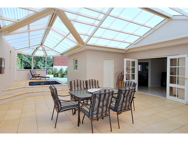25 Kurralta Drive, Burnside SA 5066