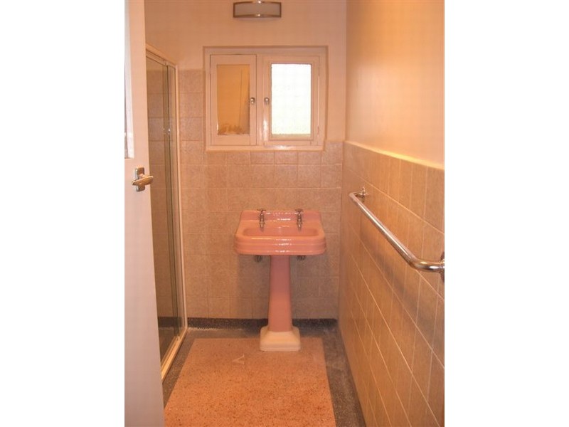 2 Turner Avenue, Clearview SA 5085