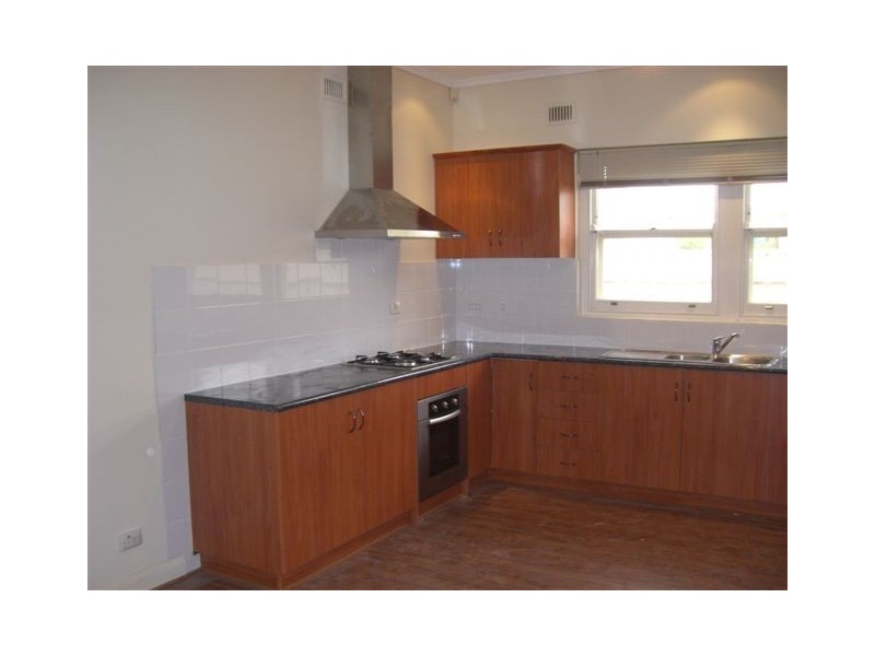 2 Turner Avenue, Clearview SA 5085