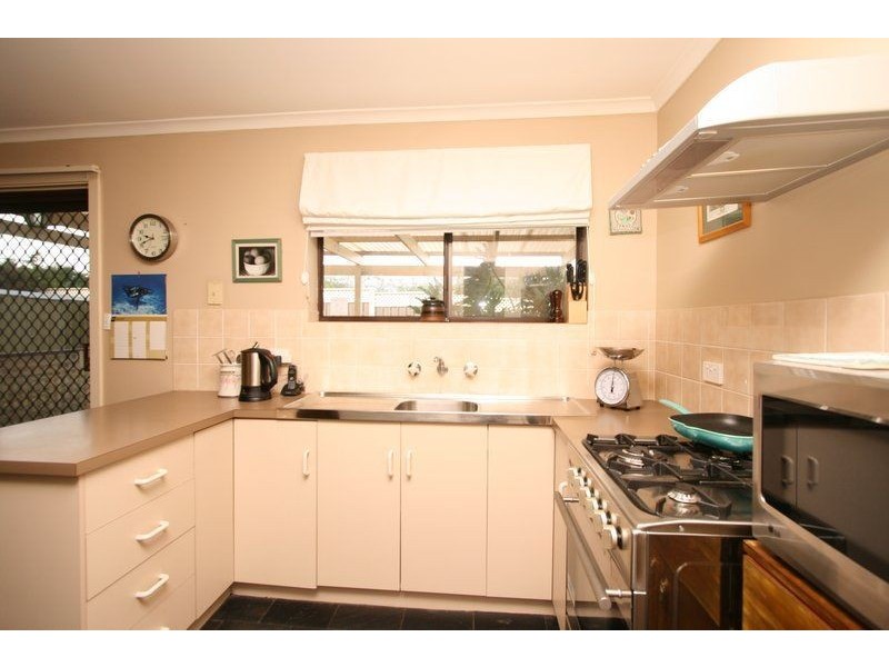 10 Jean Court, Golden Grove SA 5125