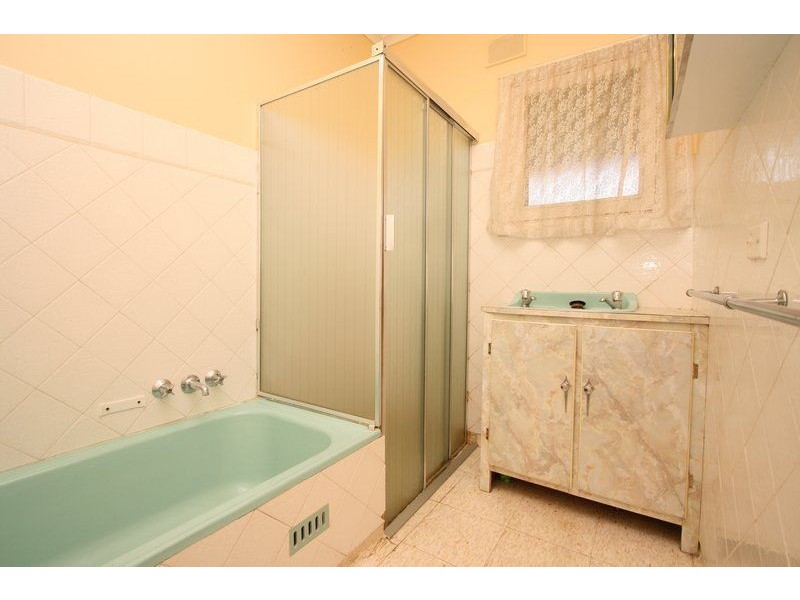 6 Walker Street, Parafield Gardens SA 5107