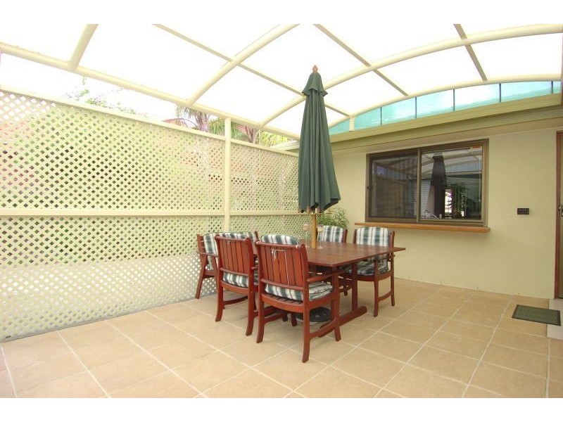 12 Hereford Avenue, Trinity Gardens SA 5068