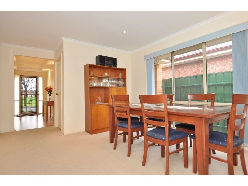 15 Knightsbridge Terrace, Oakden SA 5086