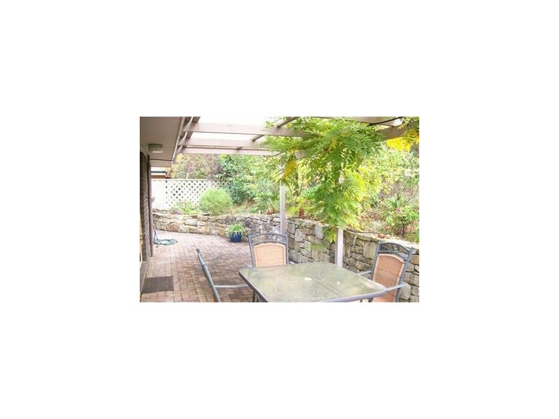 3 Chiddingstone Court, Stirling SA 5152