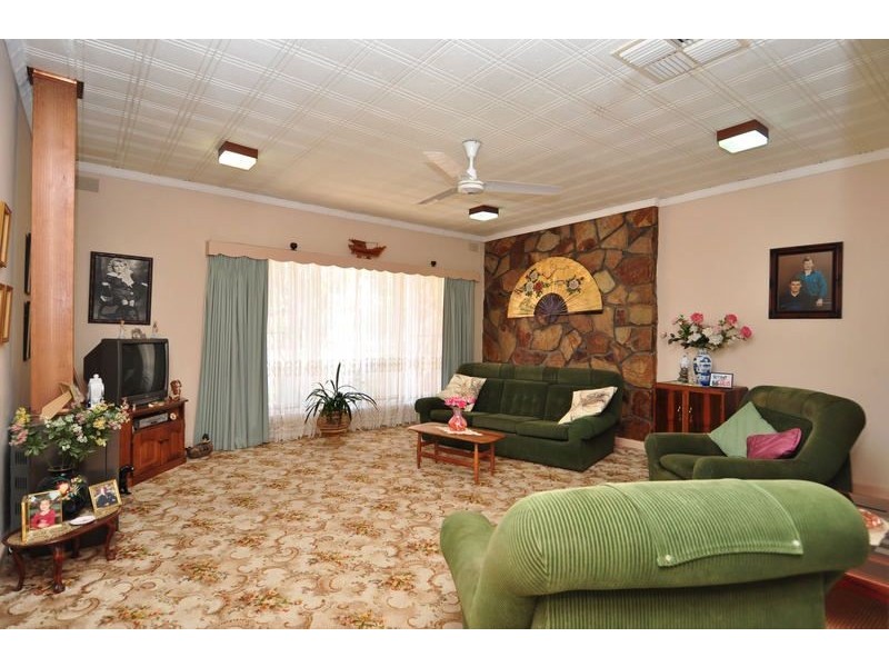 110 Morialta Road, Woodforde SA 5072