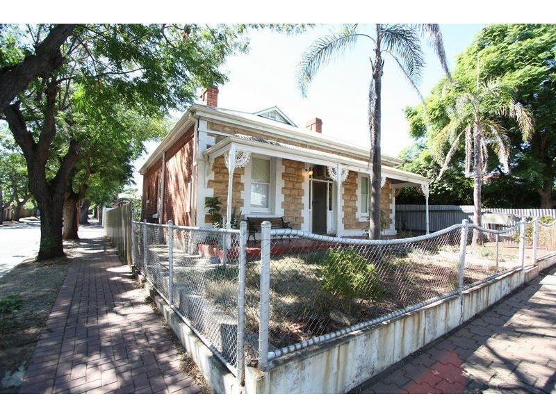 17 Morcomb Street, Stepney SA 5069