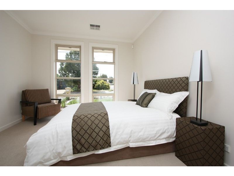 16B Denmead Avenue, Campbelltown SA 5074